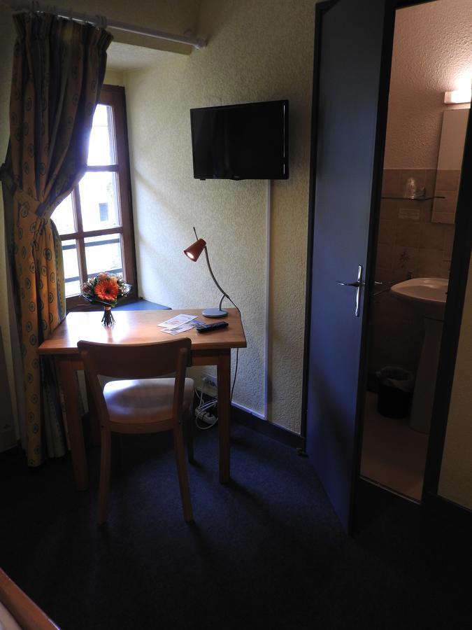 Aux Globe-Trotters Hotell Murat  Exteriör bild